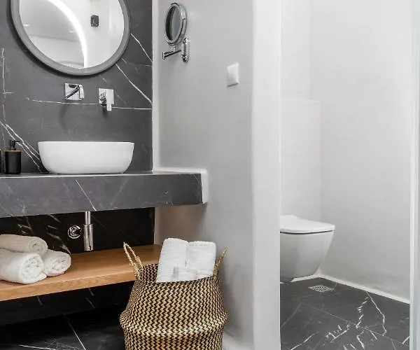 Vino Luxury Apartment